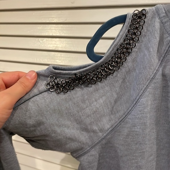 Womens Venus Sweater - Picture 2 of 4